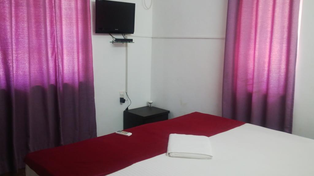 Bed and Breakfast Sugar Plum Macedo Palms Baga Esterno foto