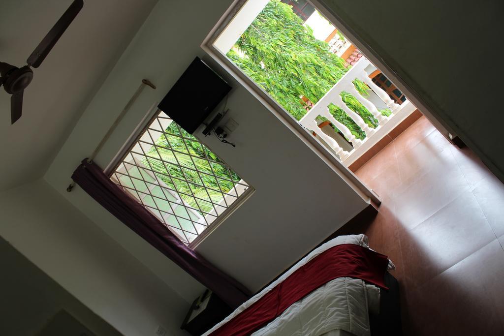 Bed and Breakfast Sugar Plum Macedo Palms Baga Camera foto